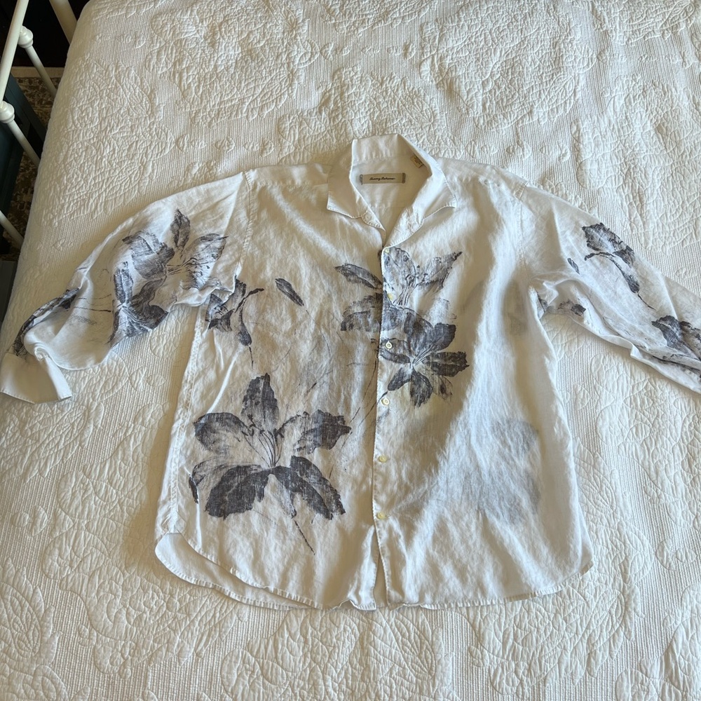 Tommy Bahama long sleeve shirt